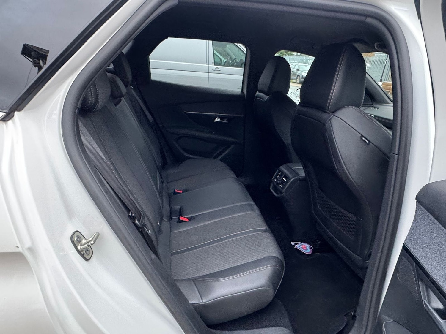 Used Peugeot 3008 2019 for sale - 76901636: Photo 13