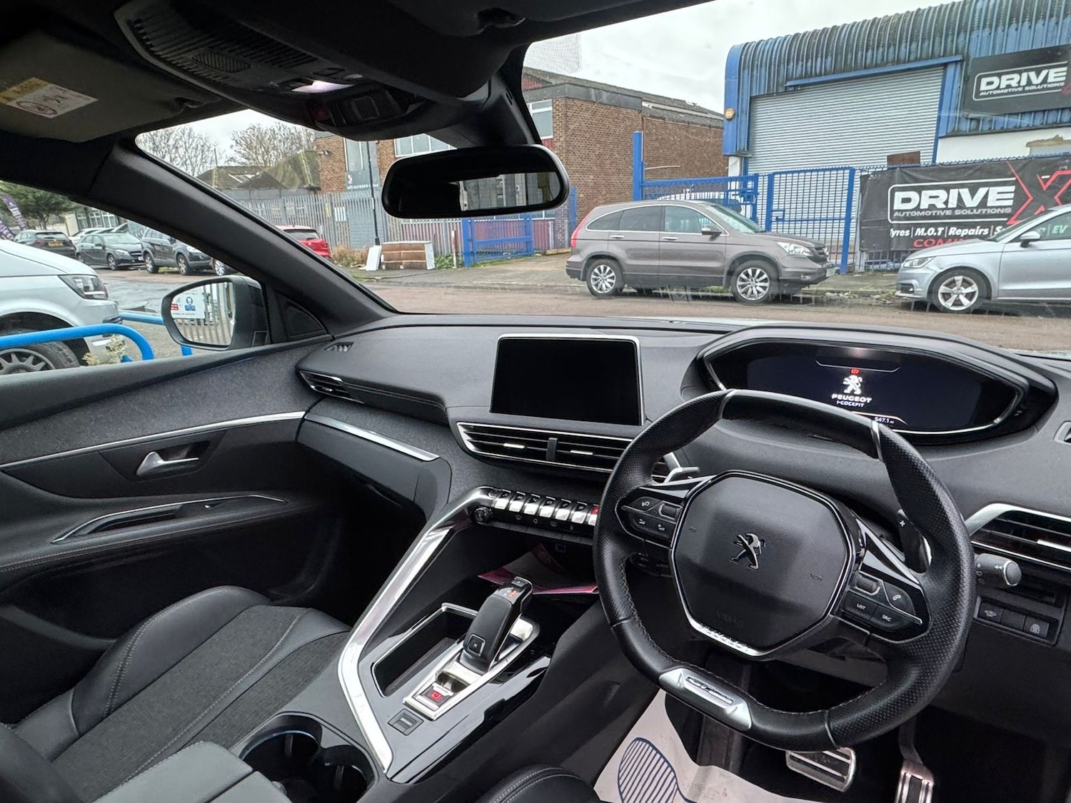 Used Peugeot 3008 2019 for sale - 76901636: Photo 4