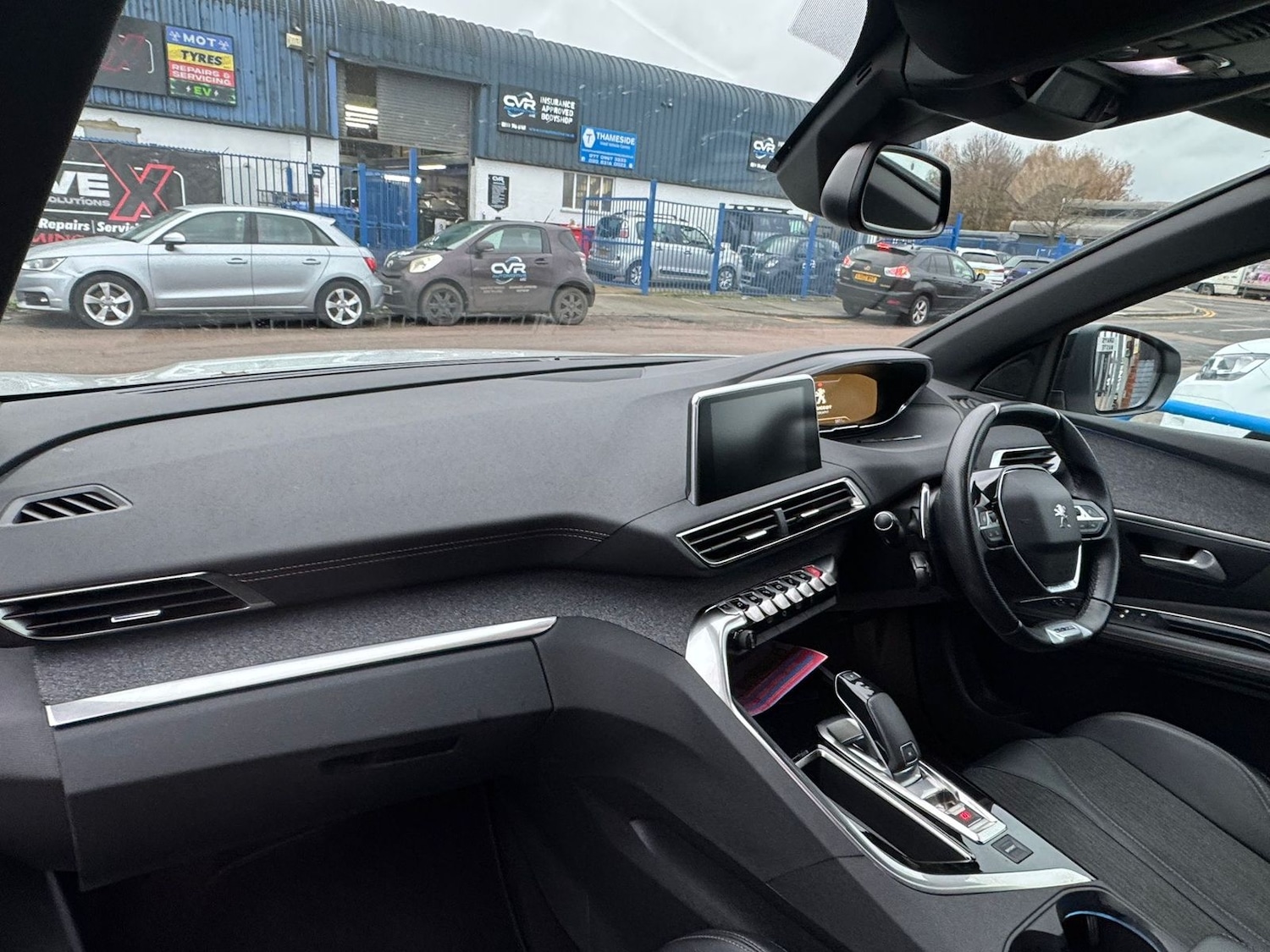 Used Peugeot 3008 2019 for sale - 76901636: Photo 8