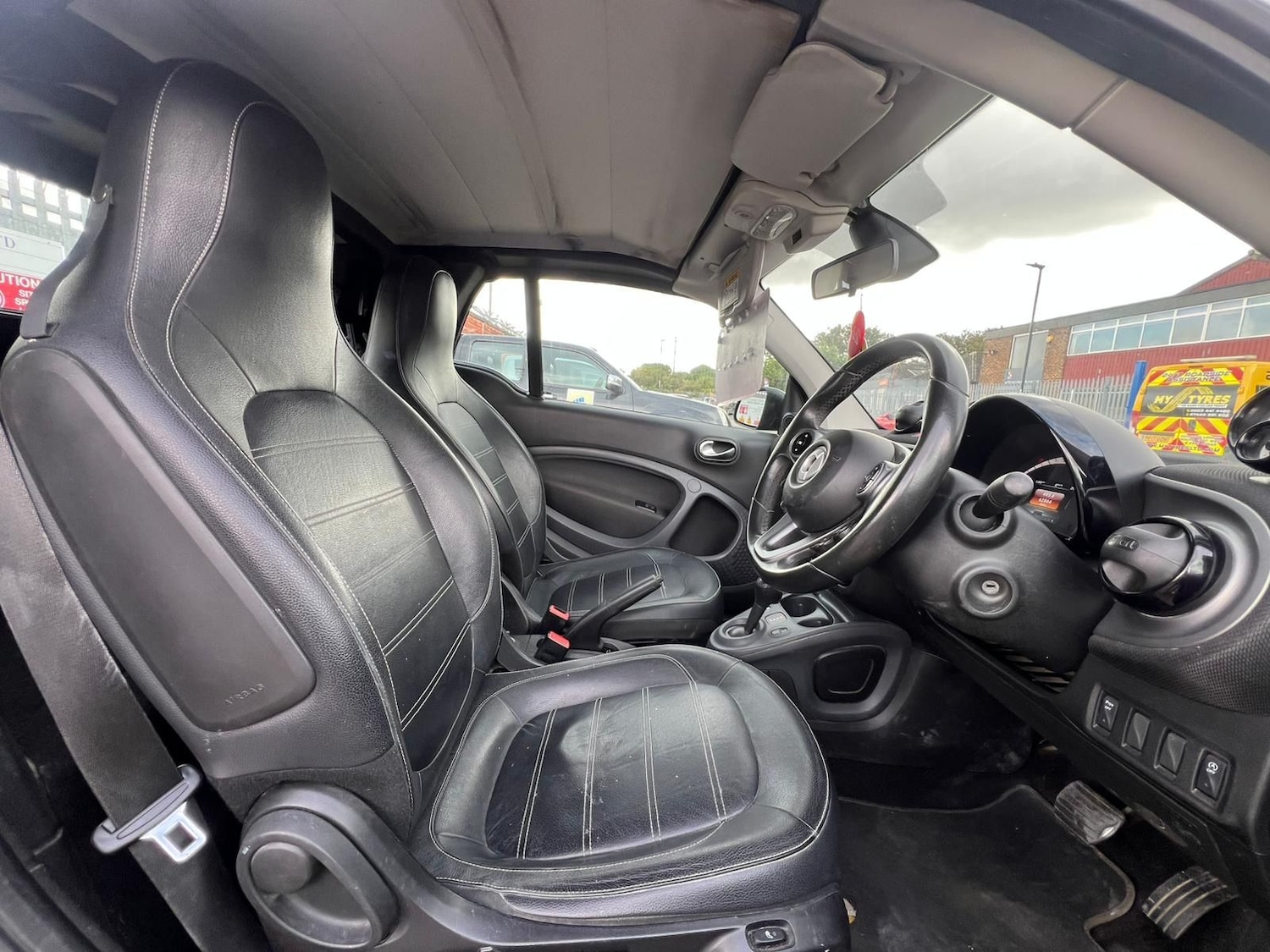 Used smart fortwo 2017 for sale - 76668319: Photo 14