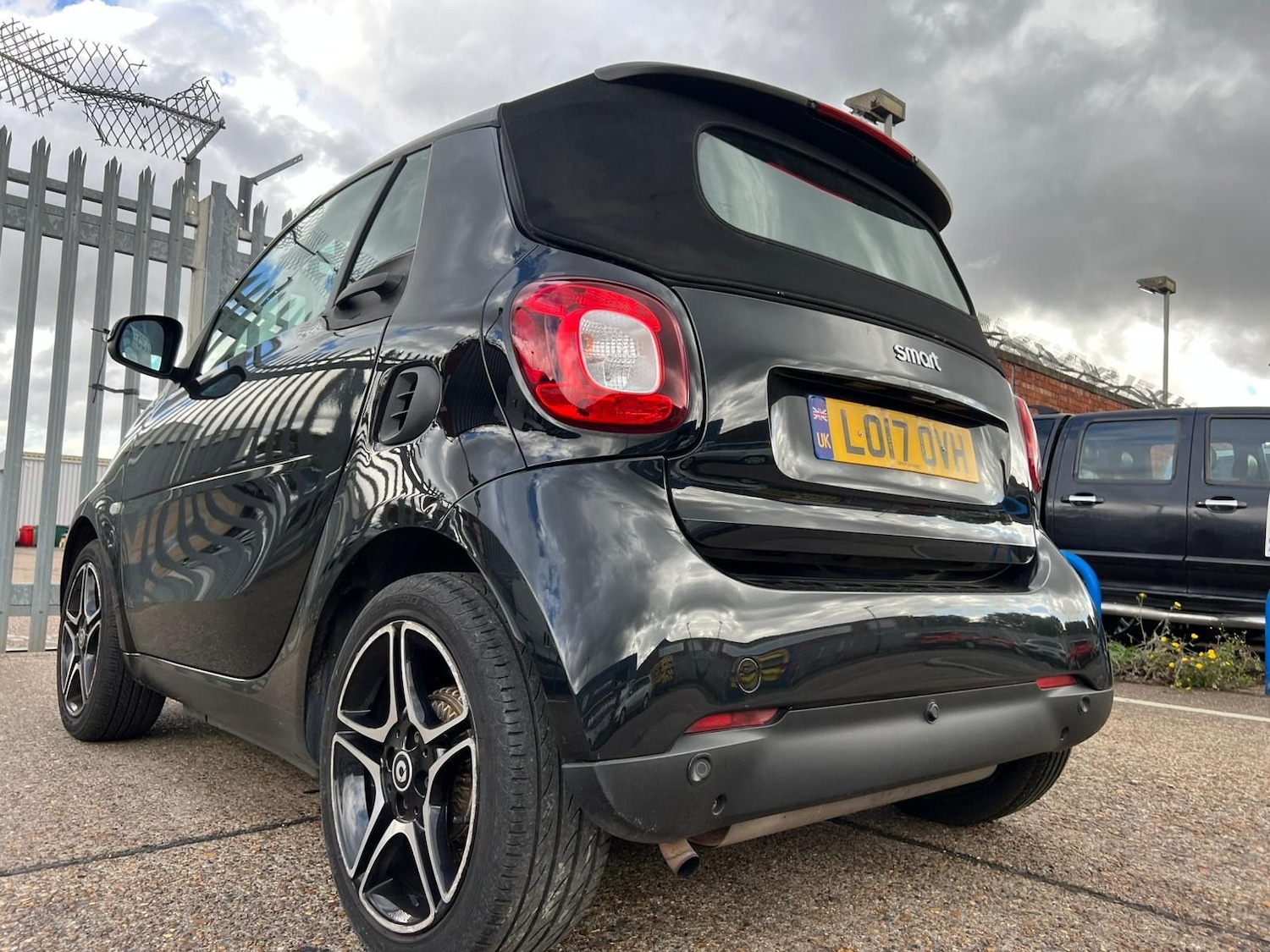 Used smart fortwo 2017 for sale - 76668319: Photo 15