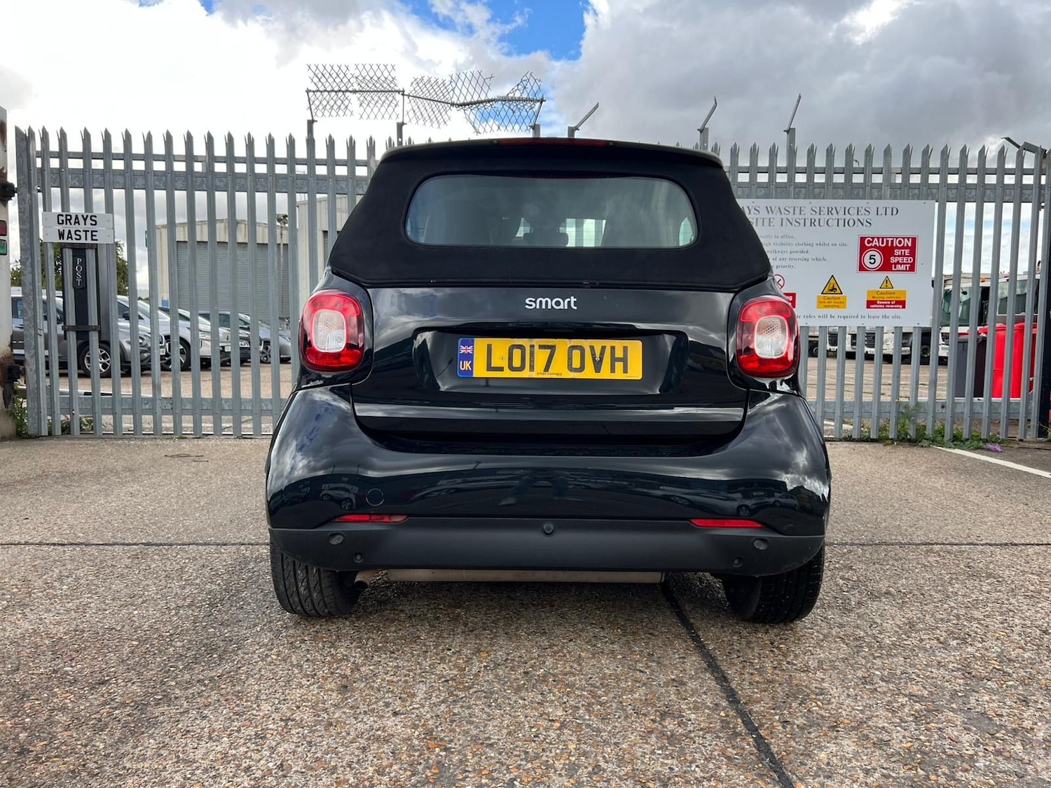 Used smart fortwo 2017 for sale - 76668319: Photo 20