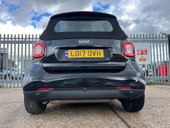 Used smart fortwo 2017 for sale - 76668319: Photo