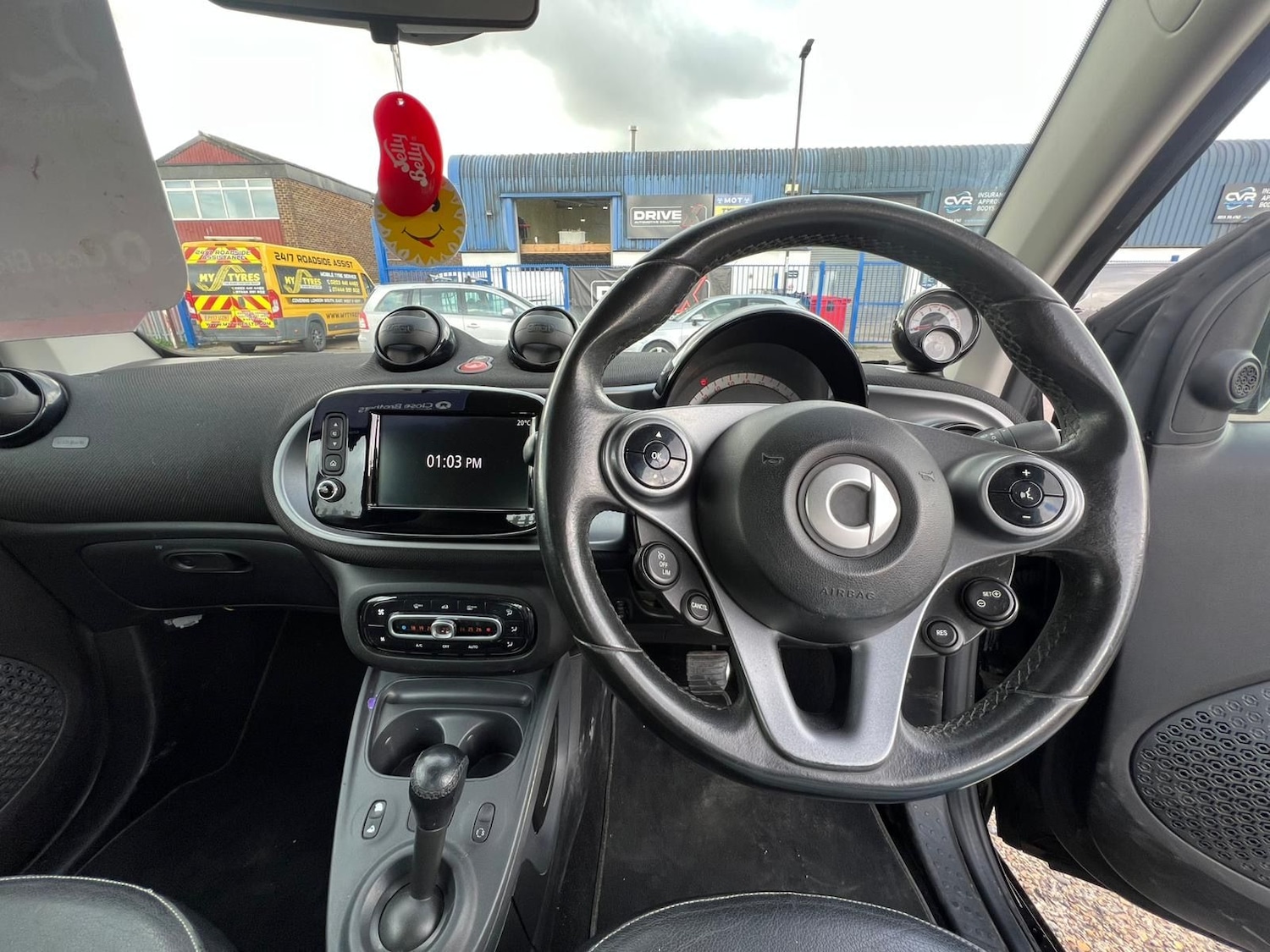 Used smart fortwo 2017 for sale - 76668319: Photo 9