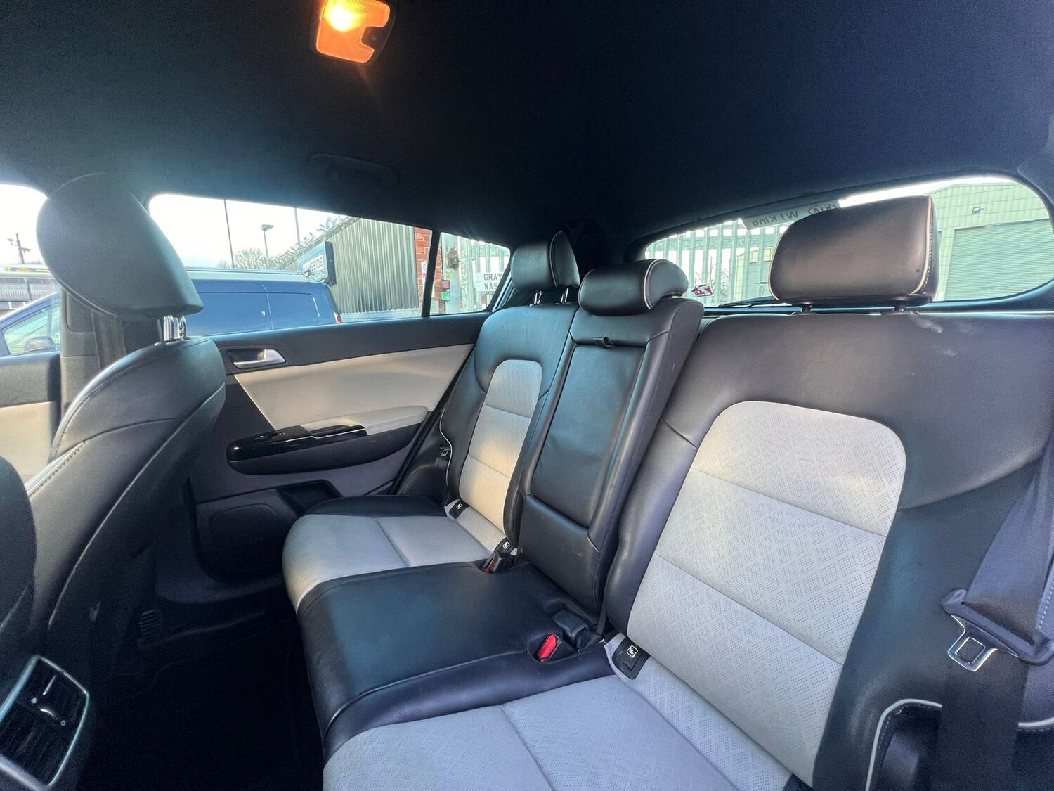 Used Kia Sportage 2018 for sale - 77526237: Photo 28