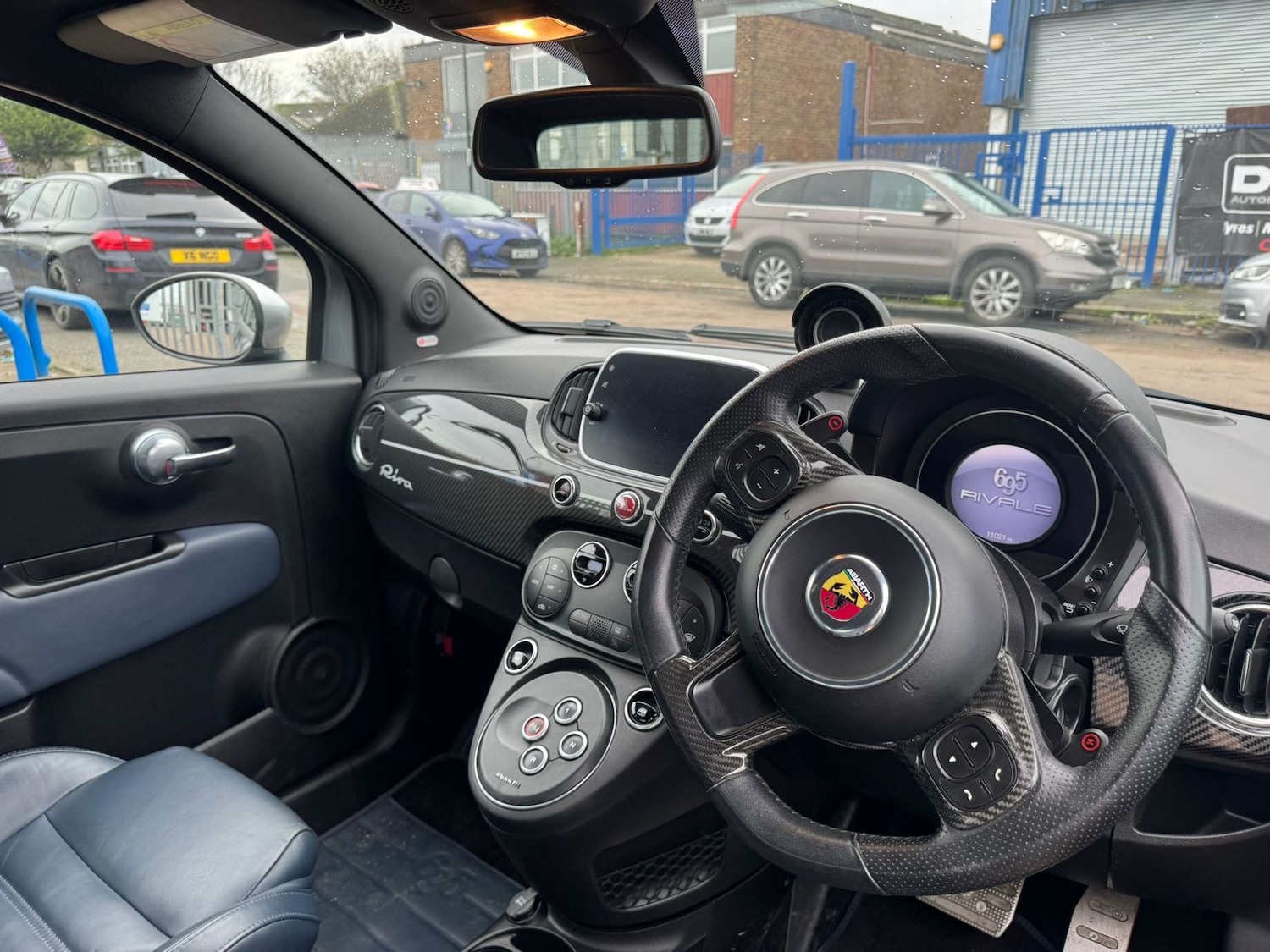 Used Abarth 695 2018 for sale - 76901637: Photo 4