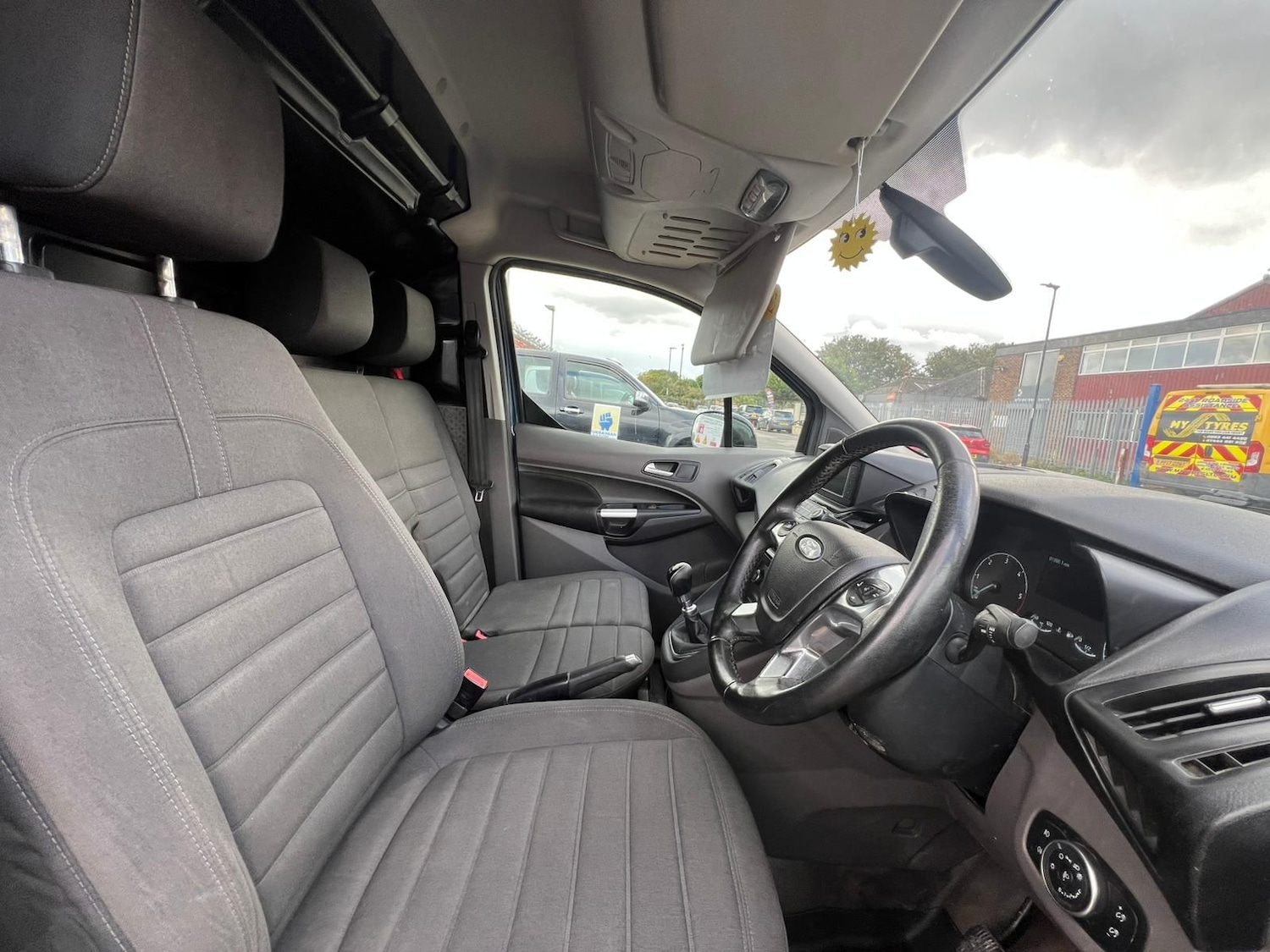 Used Ford Transit Connect 2020 for sale - 77205821: Photo 9