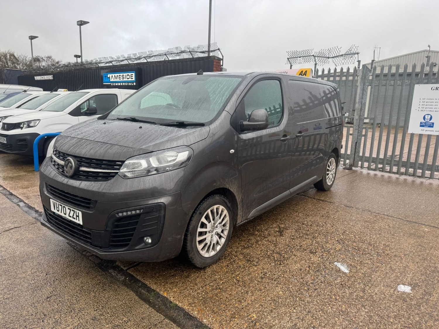 Used Vauxhall Vivaro 2020 for sale - 76704541: Photo 1