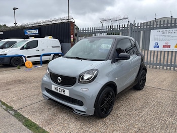Used smart fortwo 2016 for sale - 77256599: Photo