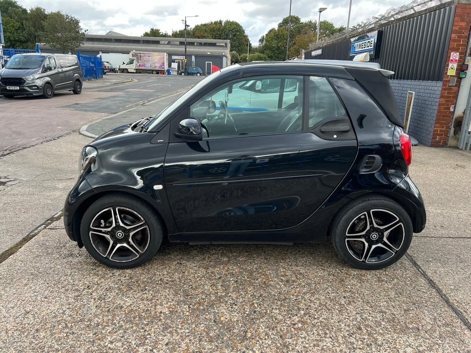 Used smart fortwo 2017 for sale - 77205823: Photo 8