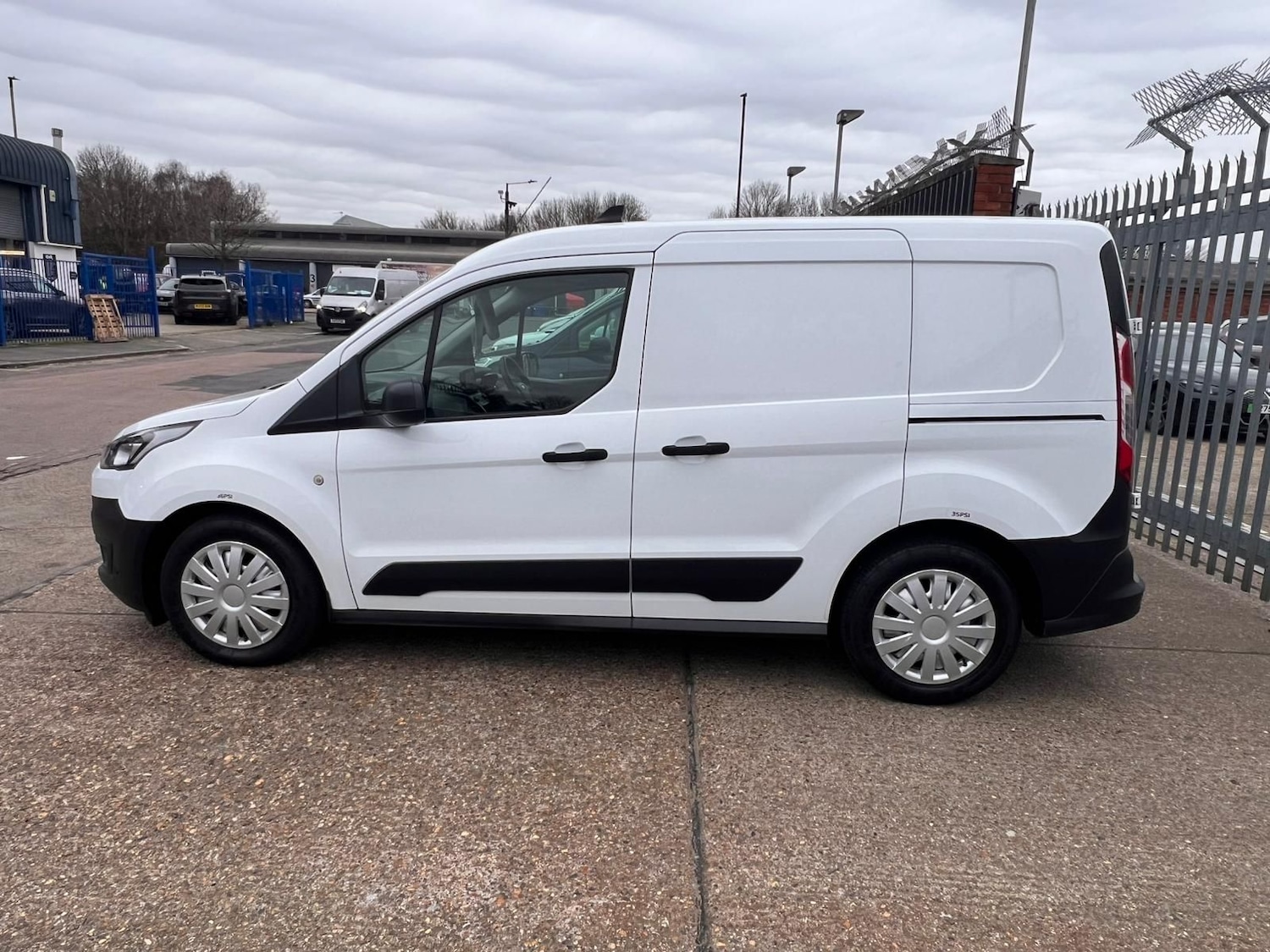 Used Ford Transit Connect 2020 for sale - 77600509: Photo 8