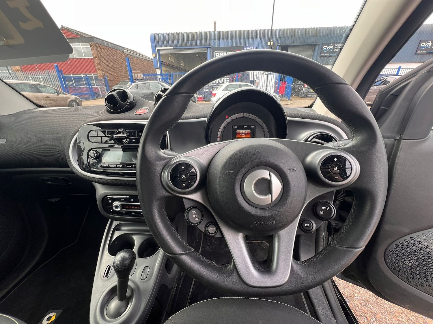 Used smart fortwo 2016 for sale - 78103149: Photo 13
