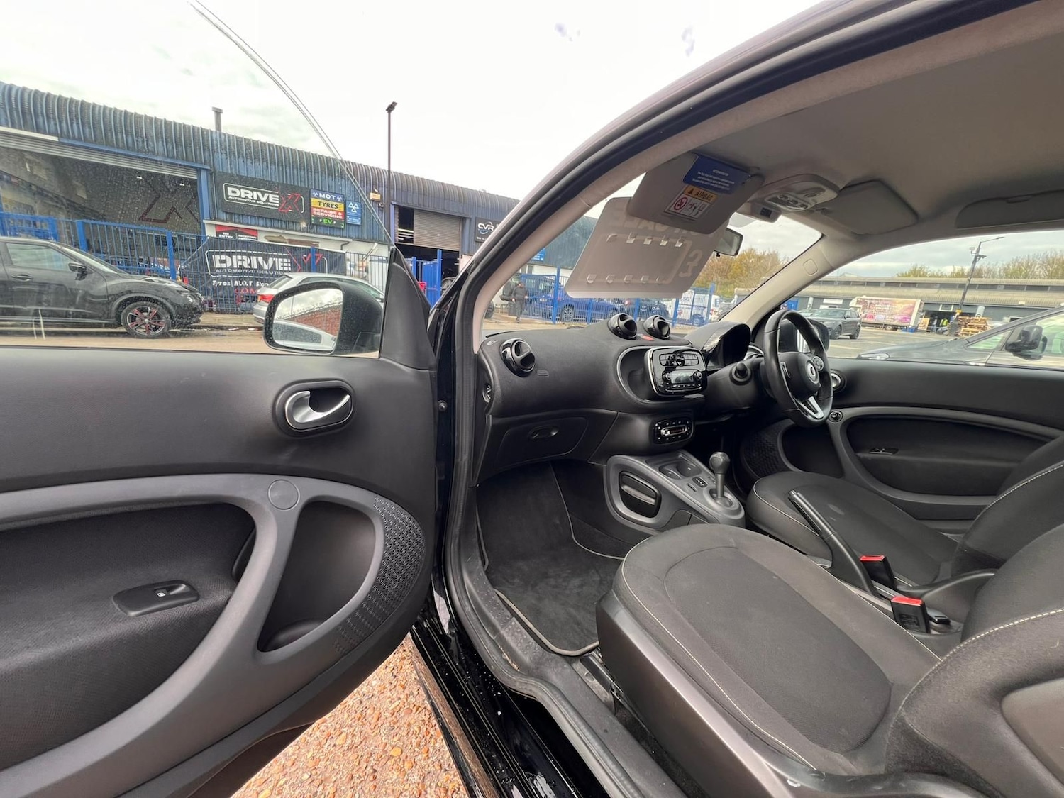 Used smart fortwo 2016 for sale - 78103149: Photo 17