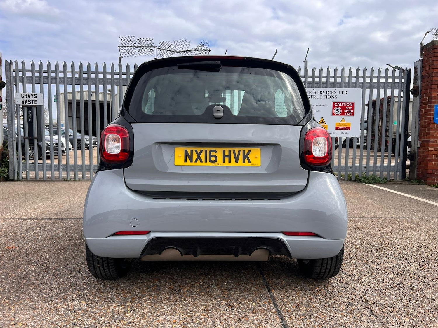 Used smart fortwo 2016 for sale - 78103149: Photo 5
