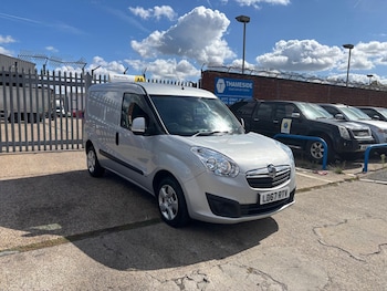 Vauxhall - Combo