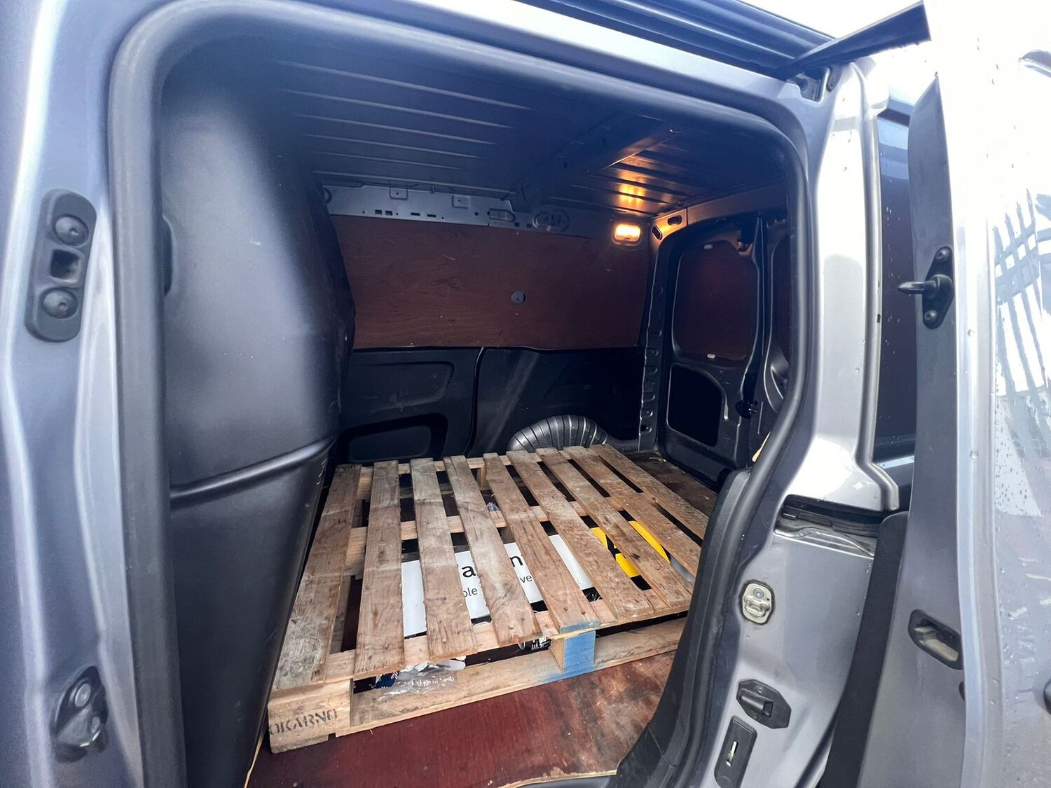 Used Vauxhall Combo 2019 for sale - 77526257: Photo 26