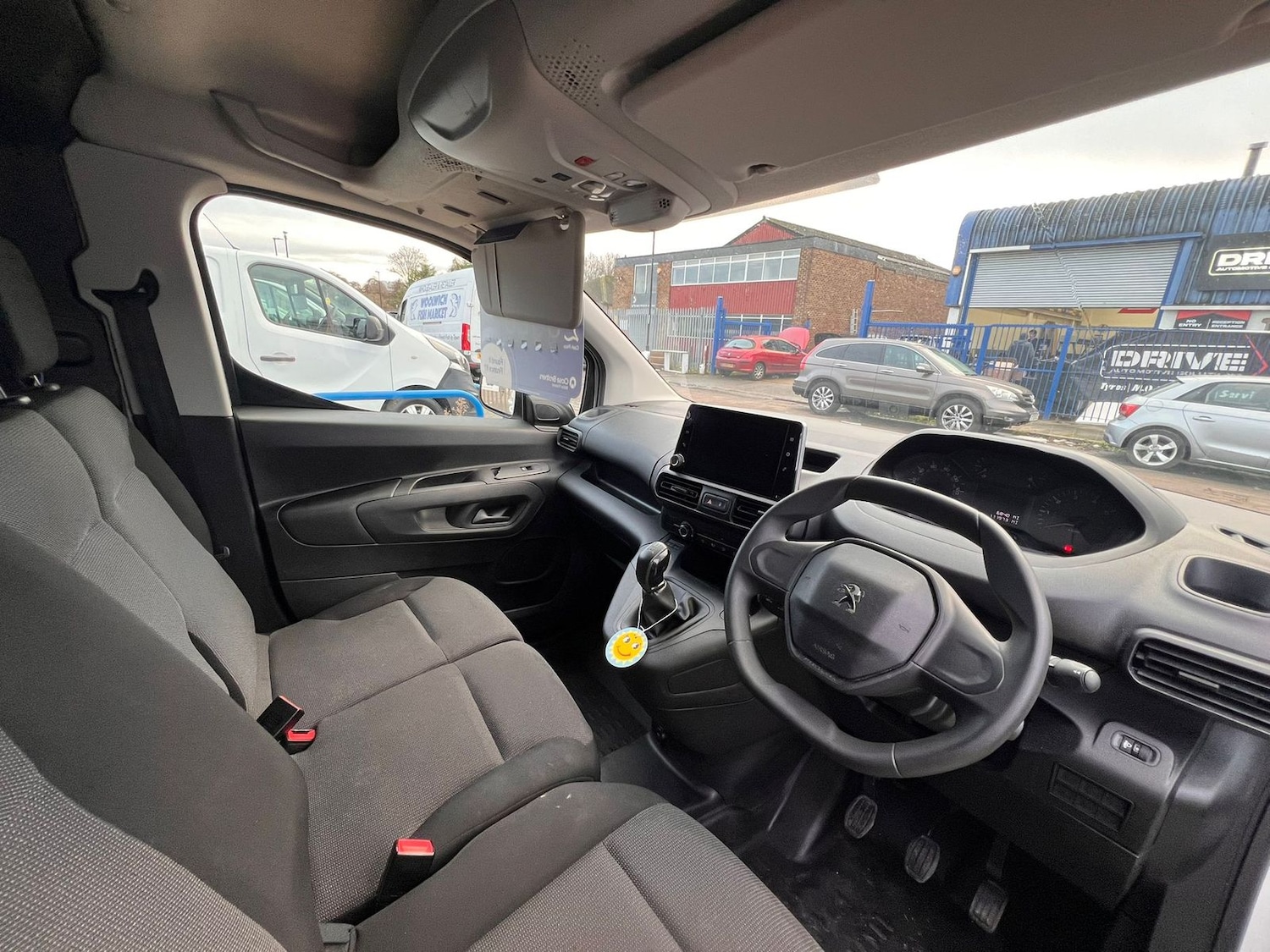 Used Peugeot Partner 2020 for sale - 77333300: Photo 11