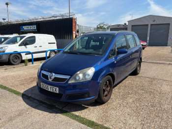 2006 - 1.6i Club 5dr