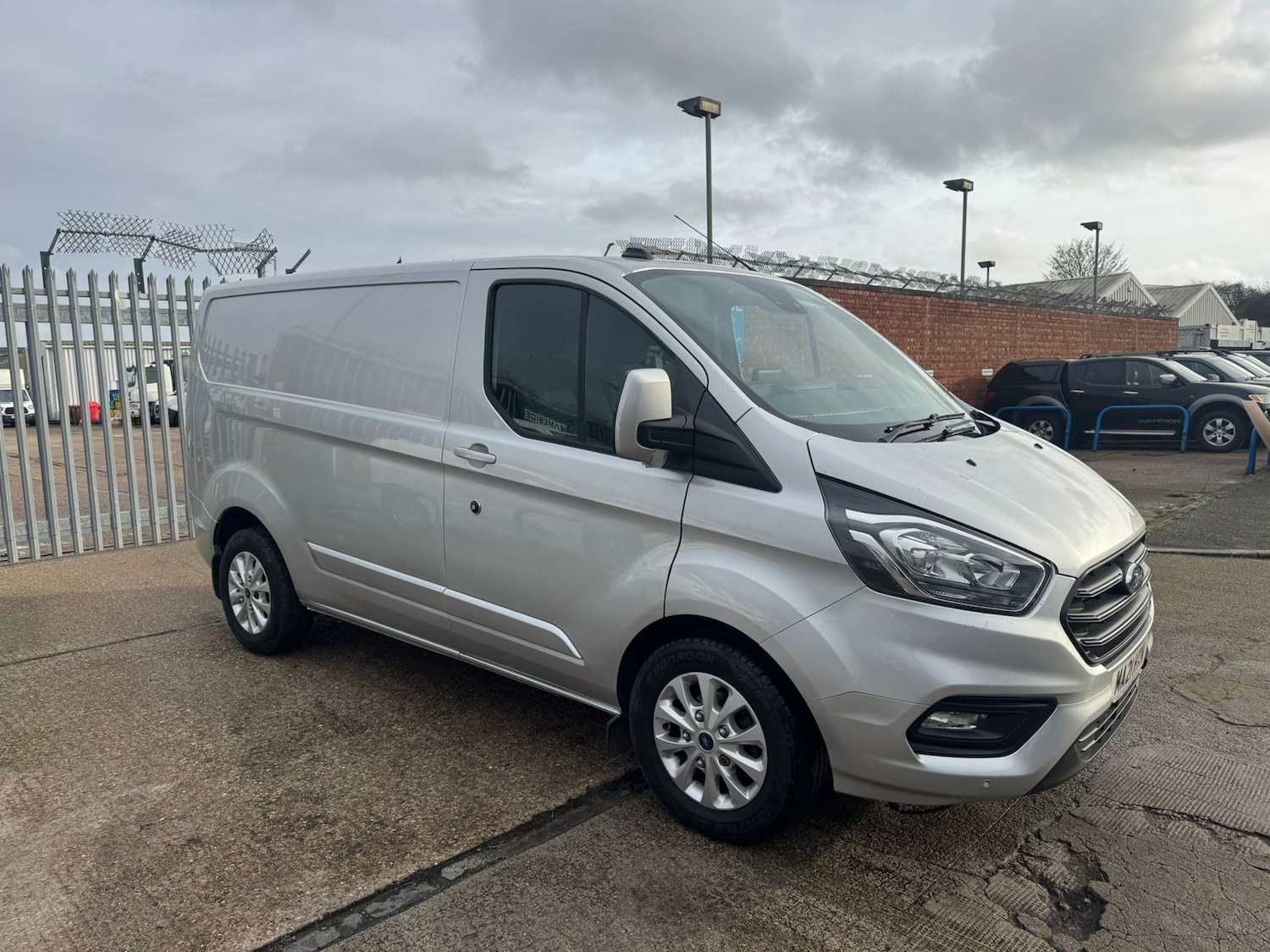 Used Ford Transit Custom 2021 for sale - 76901638: Photo 1