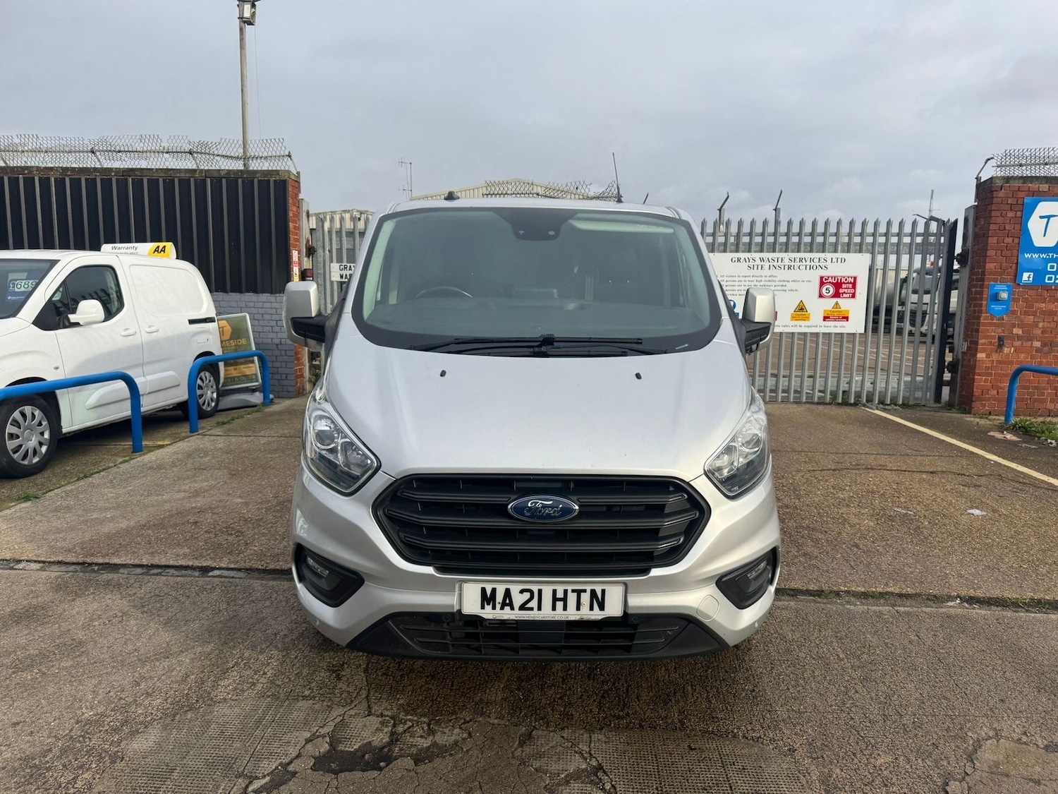 Used Ford Transit Custom 2021 for sale - 76901638: Photo 2