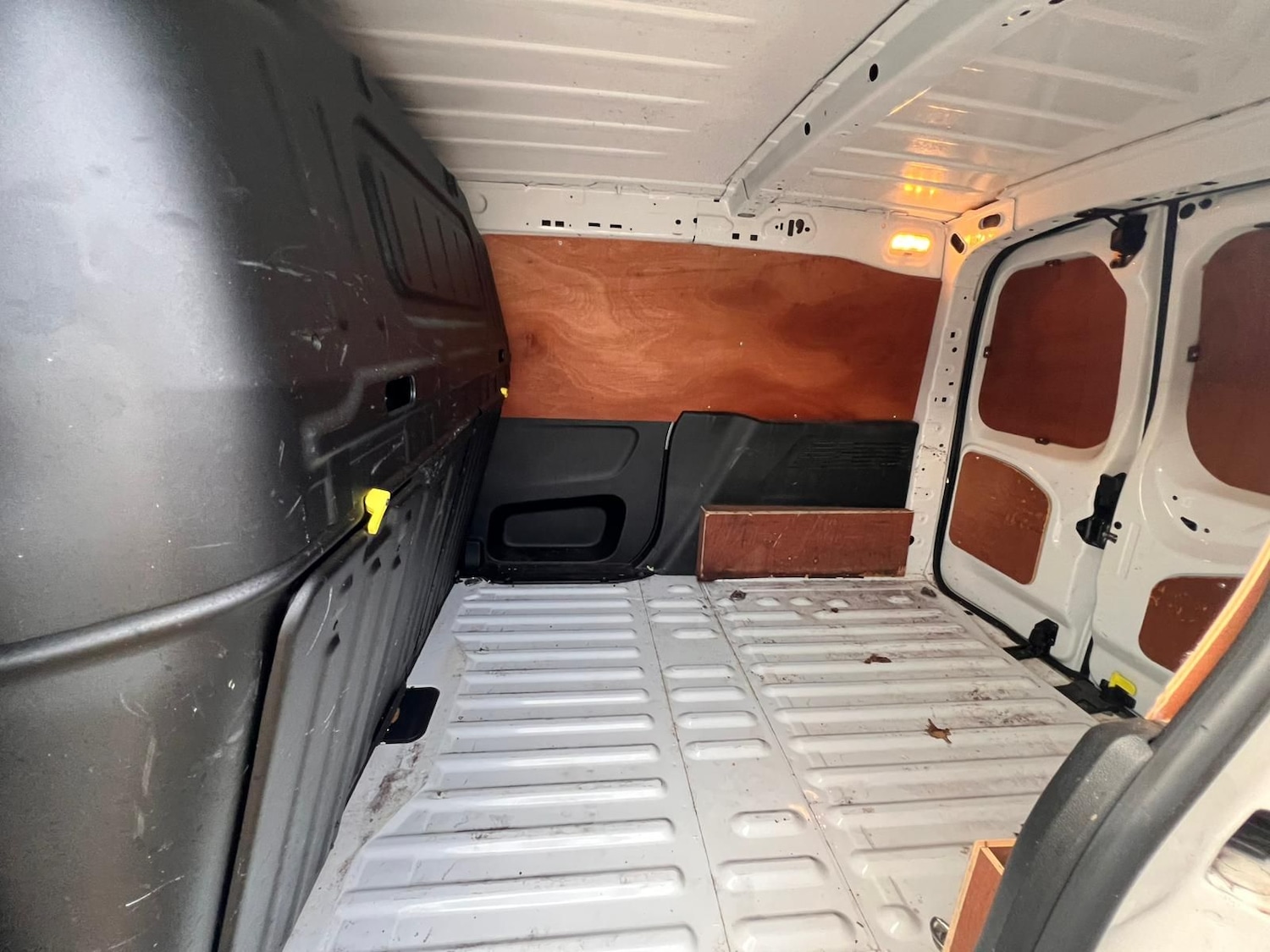 Used Peugeot Partner 2020 for sale - 77205814: Photo 25