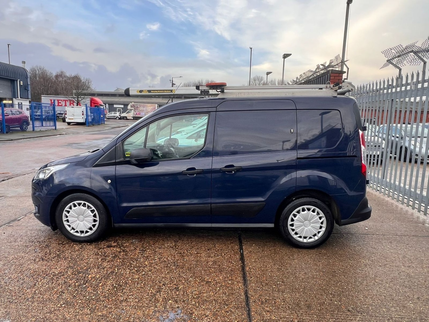 Used Ford Transit Connect 2019 for sale - 77347043: Photo 8