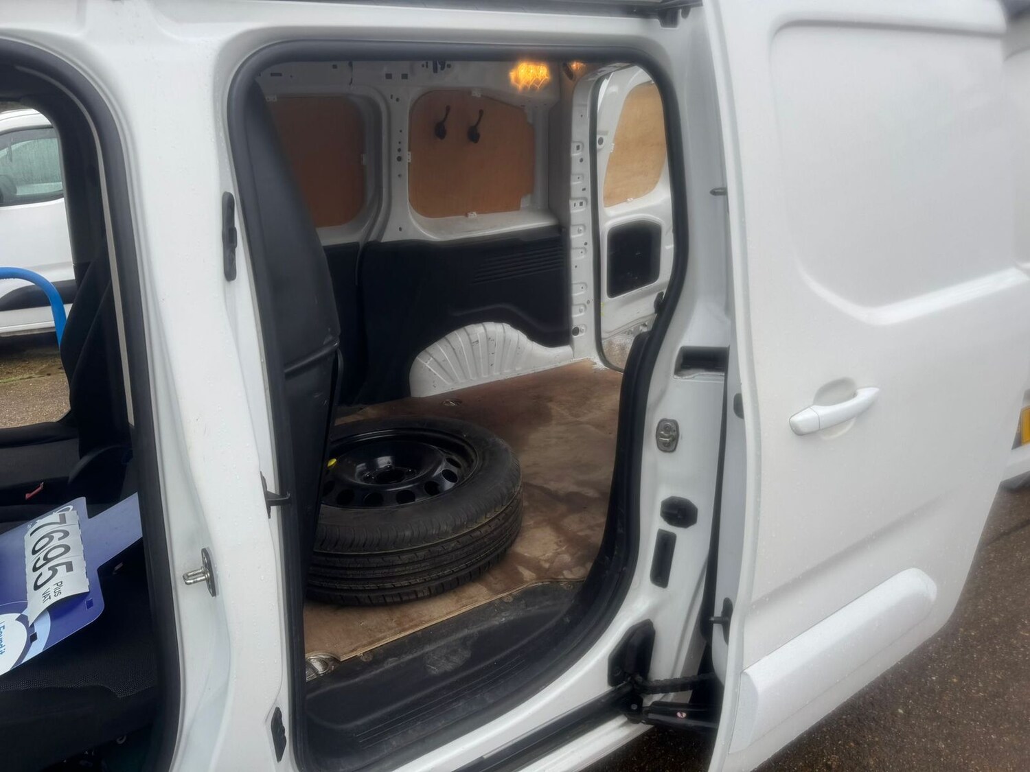 Used Peugeot Partner 2021 for sale - 76285552: Photo 15