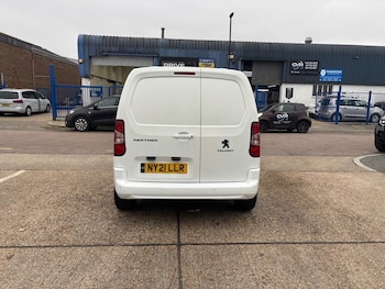 Used Peugeot Partner 2021 for sale - 76285552: Photo
