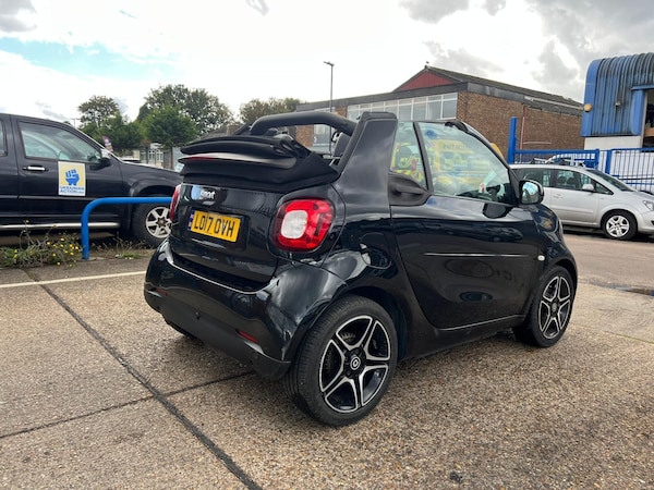 Used smart fortwo 2017 for sale - 75742720: Photo 18