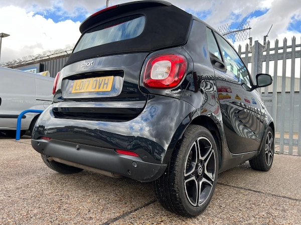 Used smart fortwo 2017 for sale - 75742720: Photo 19