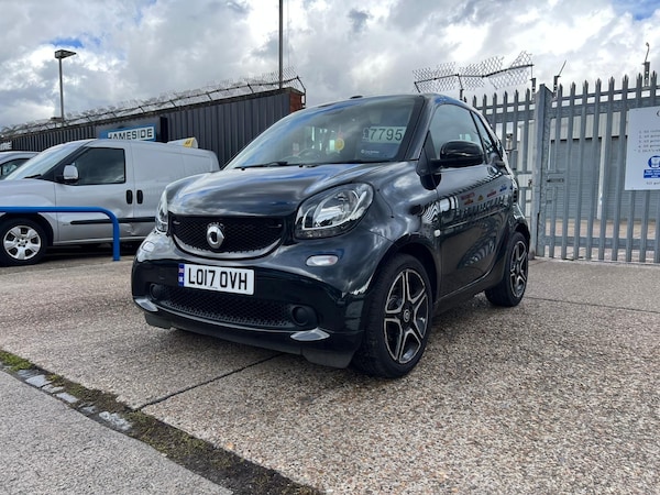 Used smart fortwo 2017 for sale - 75742720: Photo 2