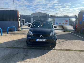 Used smart fortwo 2017 for sale - 75742720: Photo