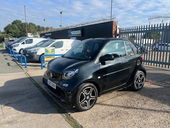 Used smart fortwo 2017 for sale - 75742720: Photo