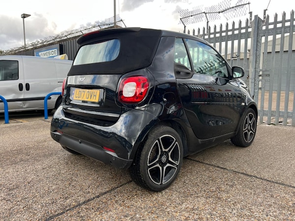 Used smart fortwo 2017 for sale - 75742720: Photo 6