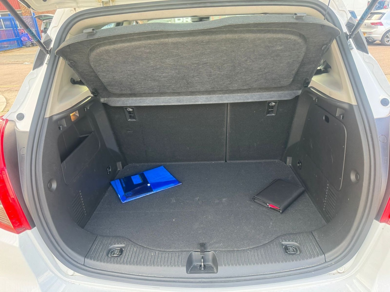 Used Vauxhall Mokka X 2018 for sale - 76338676: Photo 10