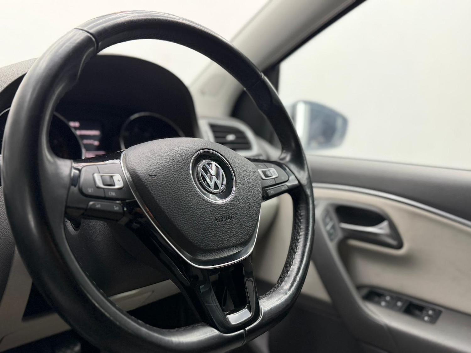 Used Volkswagen Polo 2017 for sale - 76683950: Photo 21