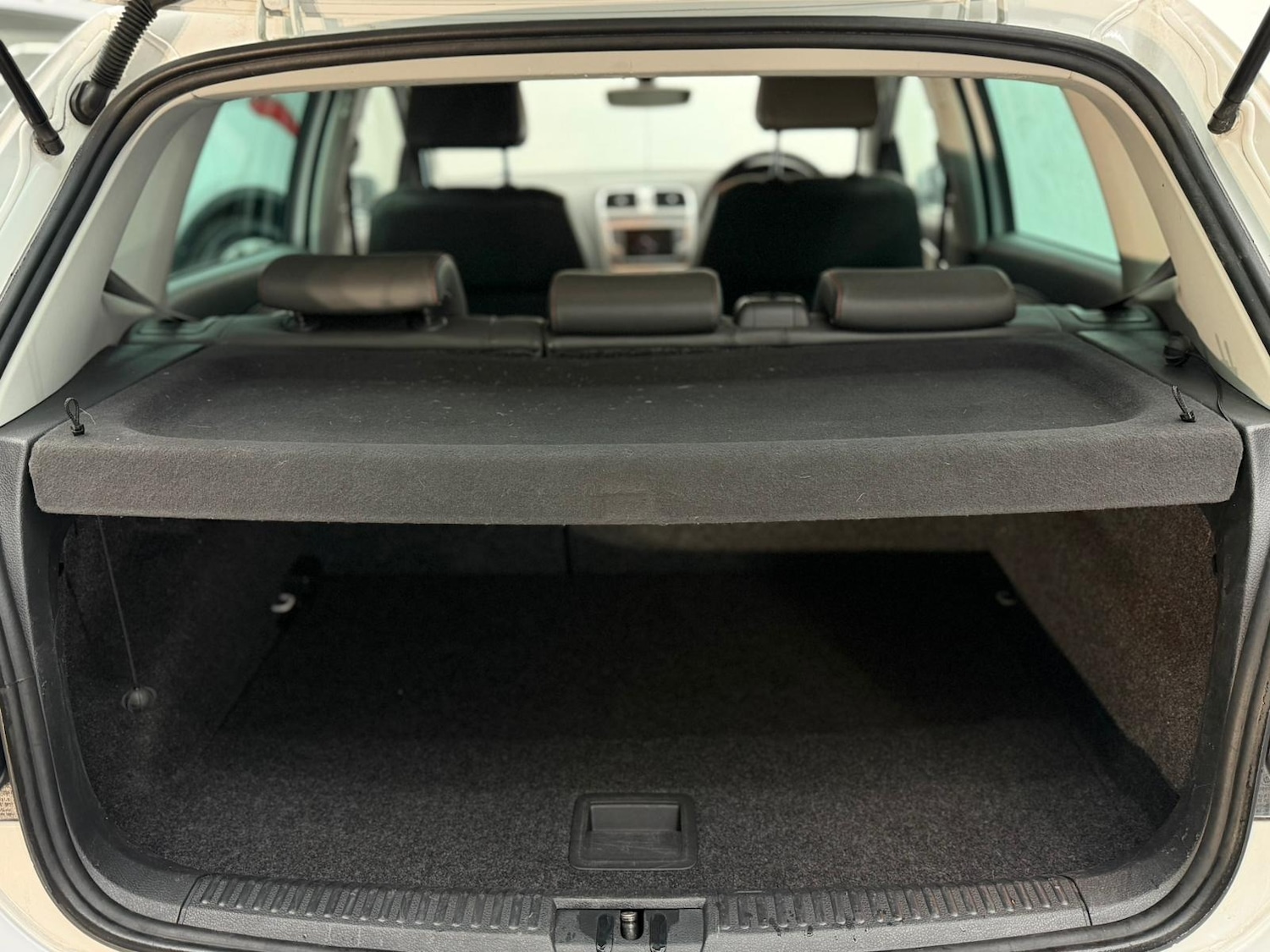 Used Volkswagen Polo 2017 for sale - 76683950: Photo 44