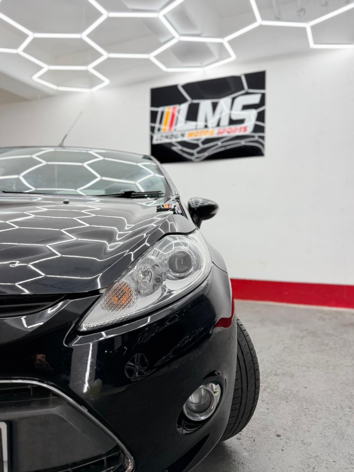 Used Ford Fiesta 2012 for sale - 76532522: Photo 11