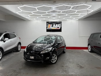 Used Ford Fiesta 2012 for sale - 76532522: Photo