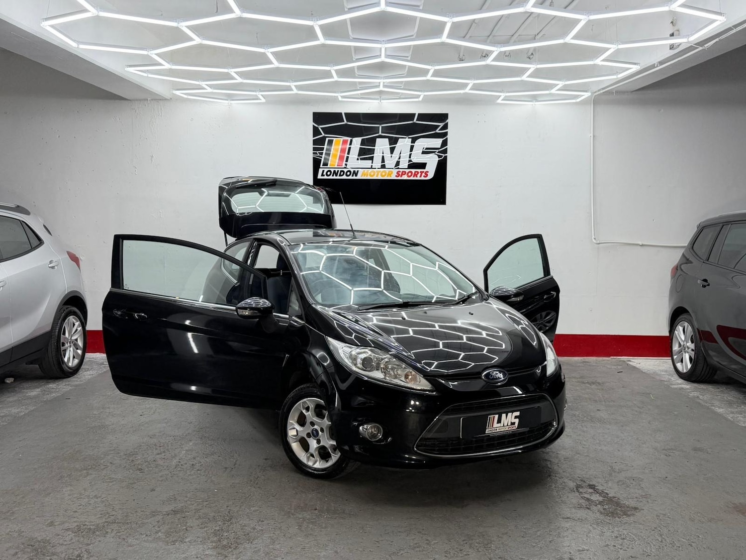 Used Ford Fiesta 2012 for sale - 76532522: Photo 27