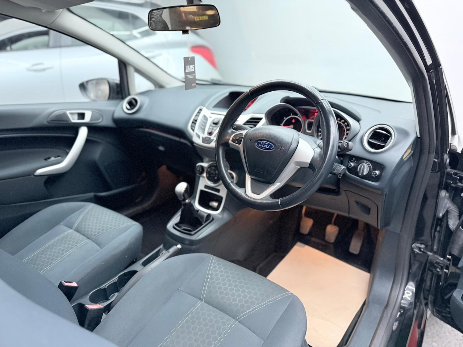 Used Ford Fiesta 2012 for sale - 76532522: Photo 32