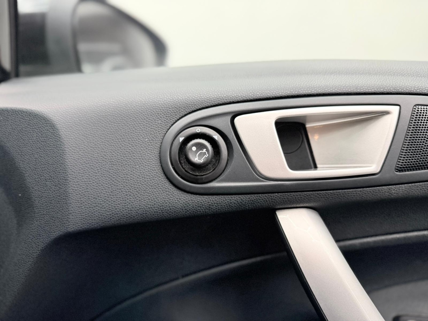 Used Ford Fiesta 2012 for sale - 76532522: Photo 44