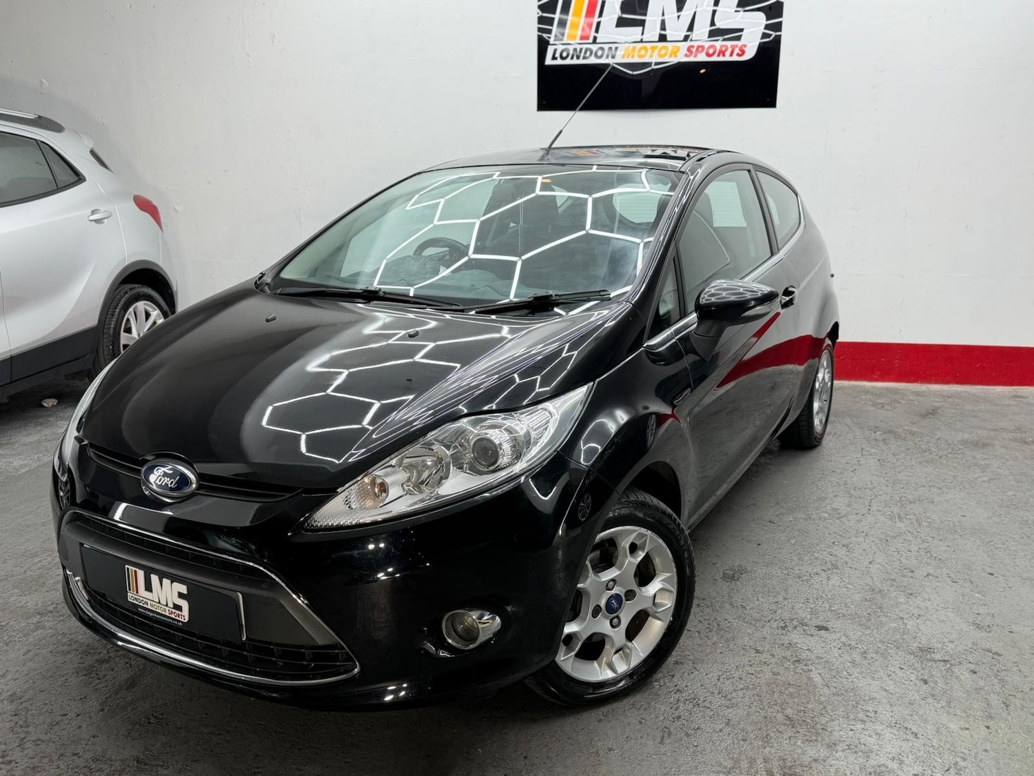 Used Ford Fiesta 2012 for sale - 76532522: Photo 6