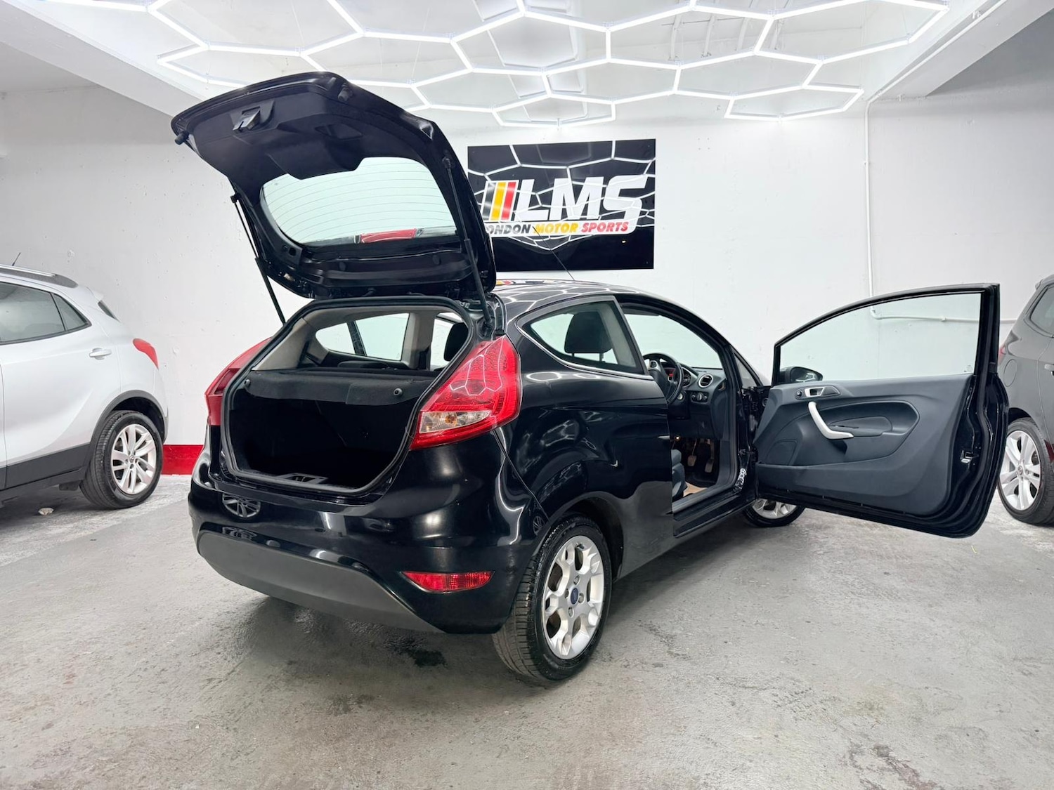 Used Ford Fiesta 2012 for sale - 76532522: Photo 63