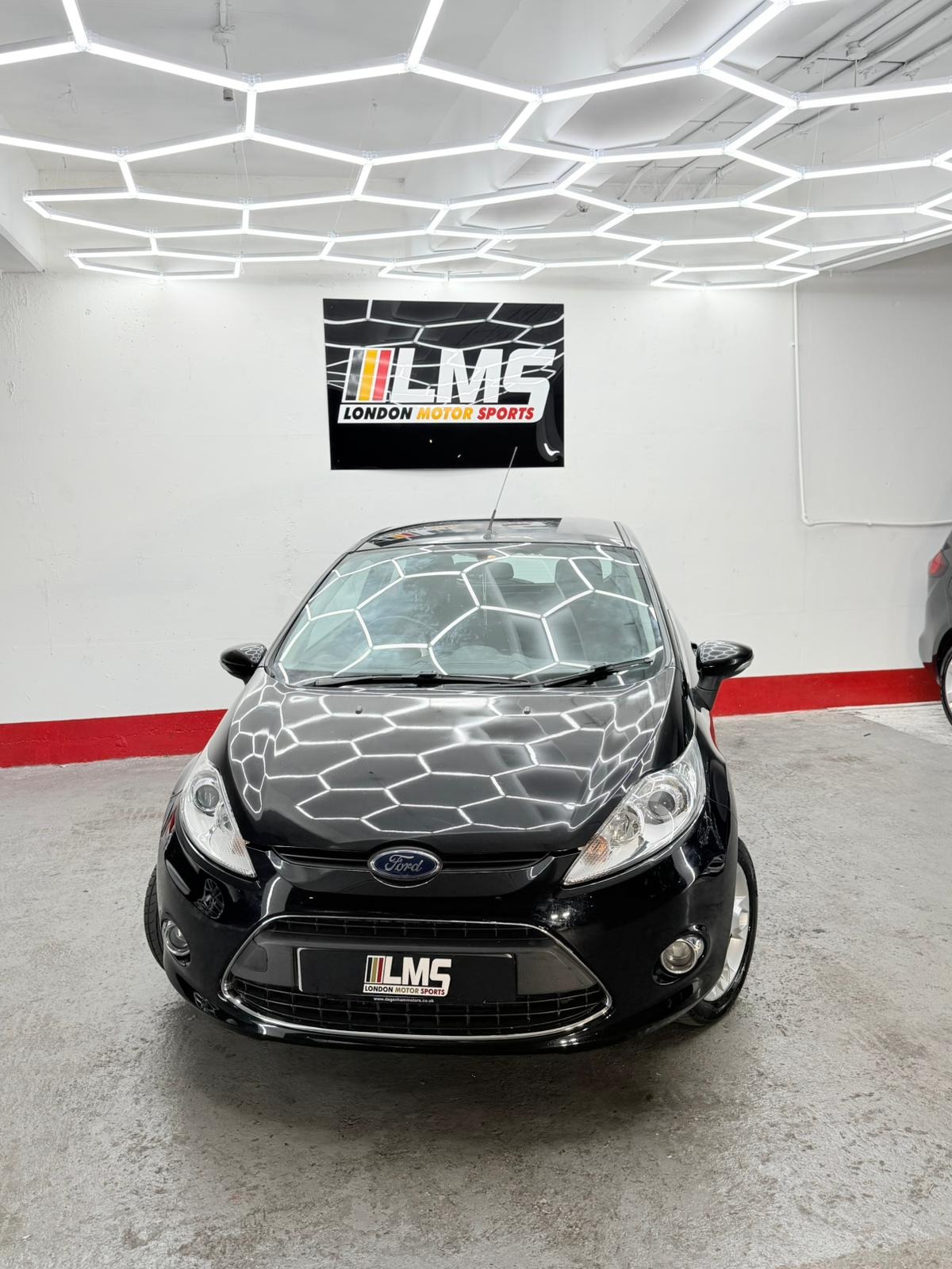 Used Ford Fiesta 2012 for sale - 76532522: Photo 7