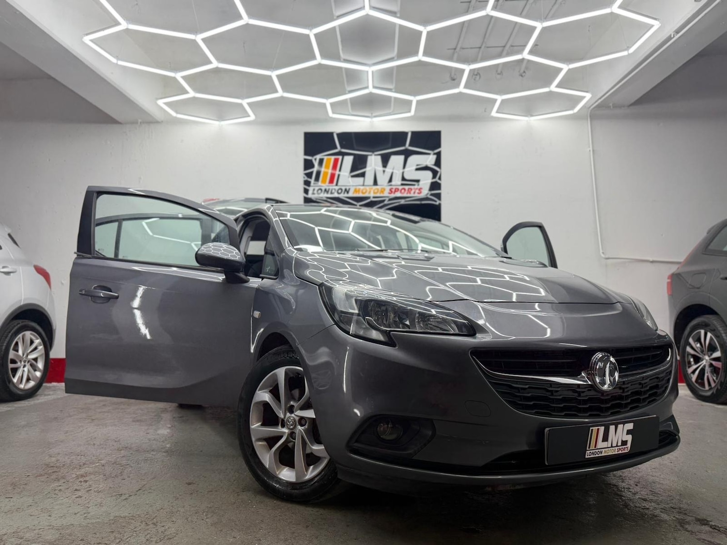 Used Vauxhall Corsa 2015 for sale - 76830452: Photo 28