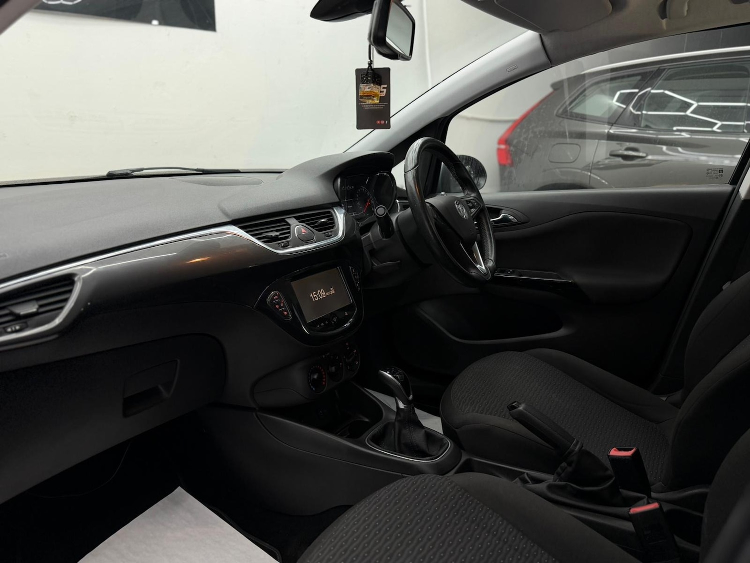 Used Vauxhall Corsa 2015 for sale - 76830452: Photo 33