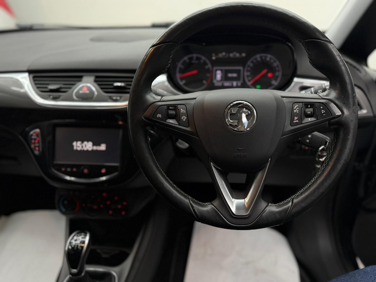 Used Vauxhall Corsa 2015 for sale - 76830452: Photo 38