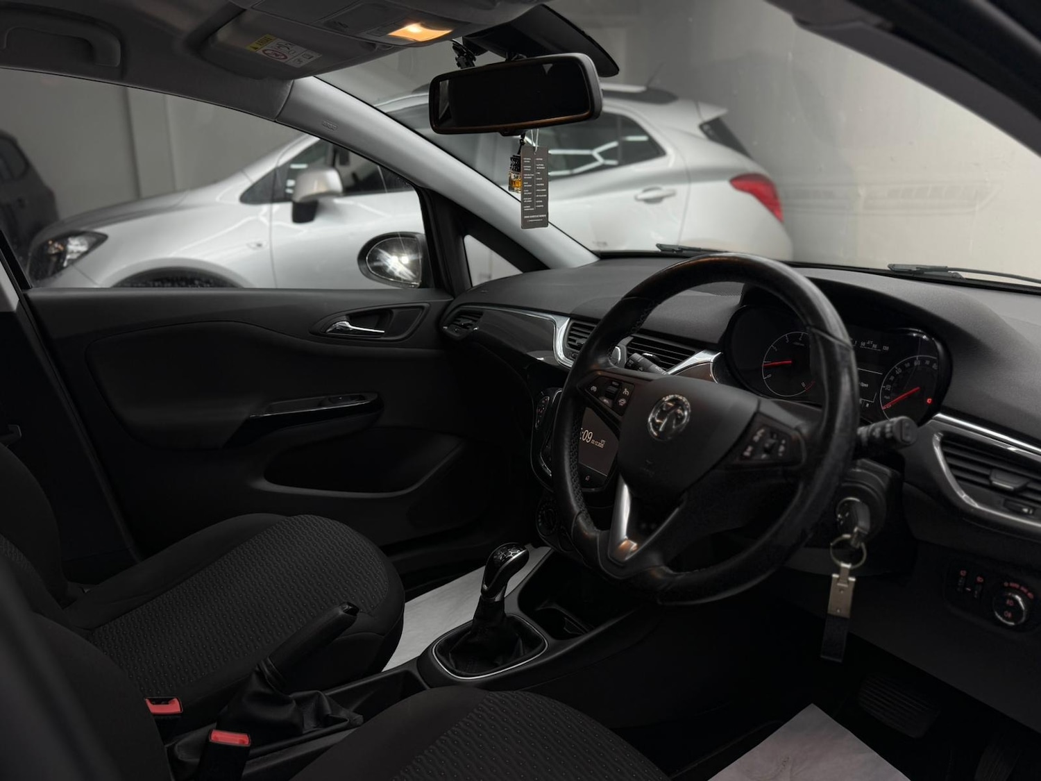 Used Vauxhall Corsa 2015 for sale - 76830452: Photo 39