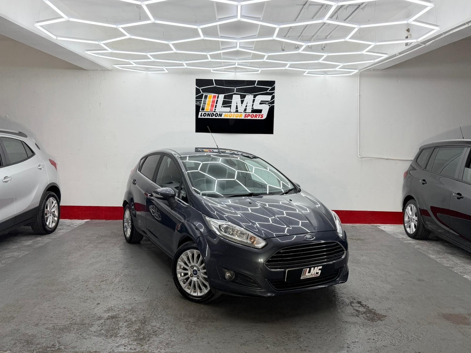 Used Ford Fiesta 2013 for sale - 77094677: Photo 16